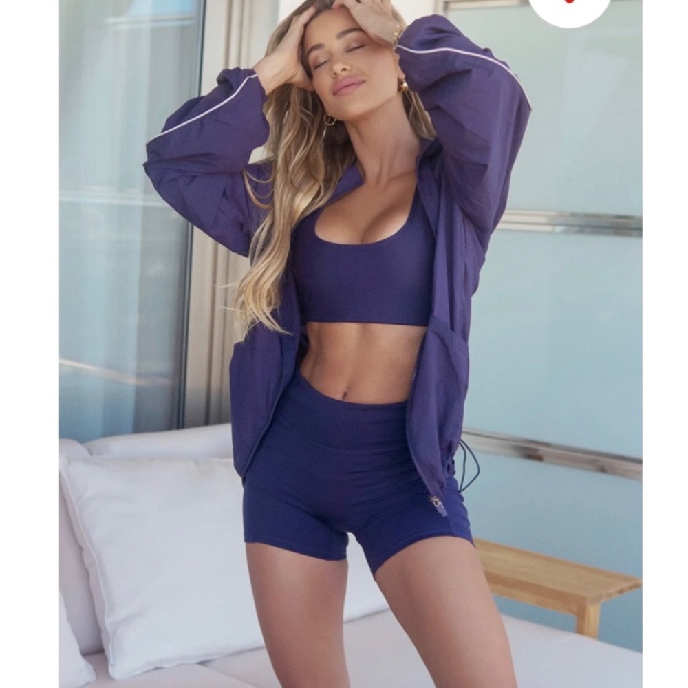 Fabletics Medium Support Sports Bra